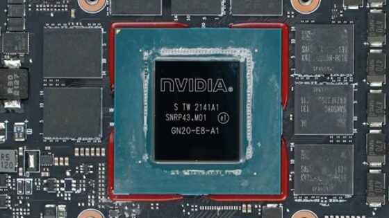 Nvidia interrompe la produzione di chip H20 a causa di preoccupazioni sulla sicurezza cinese