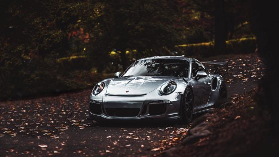 Razvoj Porschea 911: ravnoteža između sigurnosti i dizajna