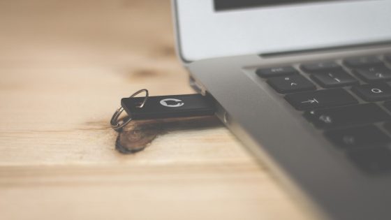 A €3 USB stick gives old computers a new lease of life